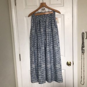 billabong skirt or swim cover